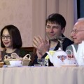 Номинанты Ольга Славникова, Александр Терехов, Борис Хазанов ждут вручения призов за чашечкой чая