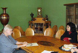 Людмила Тихонова и Жанна Шаймуханбетова